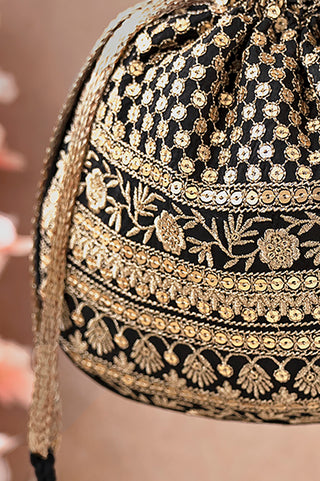 Black resham black potli