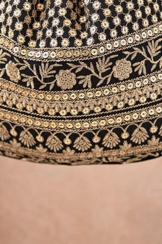 Black resham black potli