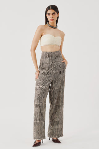 Bandeau top for Contemporary Wear – White Vivian by Aroka