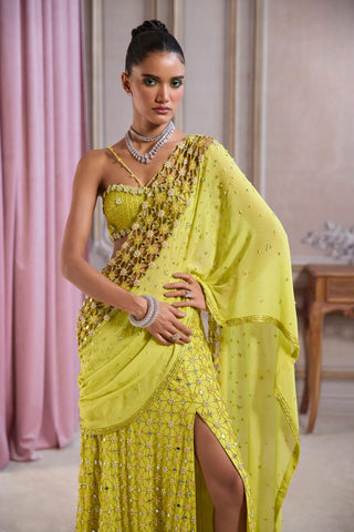 Slit Saree Set for Contemporary Occasions – Green Cutwork Palla by Sanya Gulati