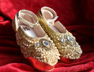 Lalita Sandal for Indian Wedding – Gold Swarn by Chal Jooti
