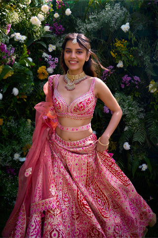 Lehenga Set for Indian Wedding – Peach Pink & Ribbon Red by Shyam Narayan Prasad