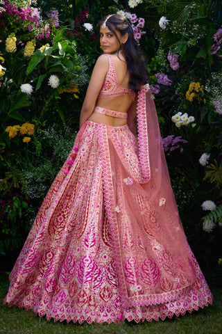 Lehenga Set for Indian Wedding – Peach Pink & Ribbon Red by Shyam Narayan Prasad