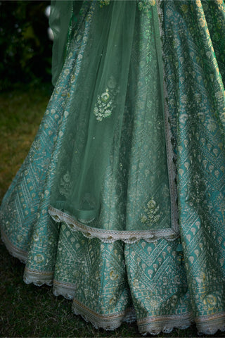 Lehenga Set for Indian Wedding – Vivid Green Zari Dori by Shyam Narayan Prasad