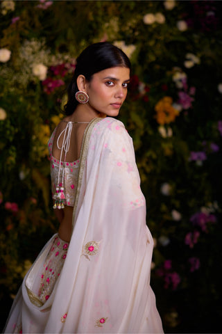 Lehenga Set for Indian Wedding – Ivory Block Print Gota by Shyam Narayan Prasad