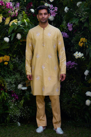 embroidered kurta set – Indian Wedding – Lemon Drop Yellow Waistcoat Set – by Shyam Narayan Prasad