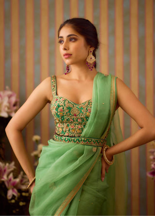 Saree Set – Green Festive Wedding – Shyam Narayan Prasad