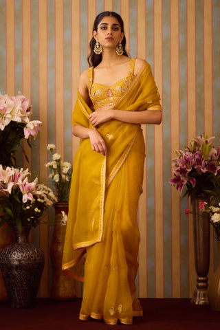 Saree Set – Yellow Festive Wedding – Shyam Narayan Prasad