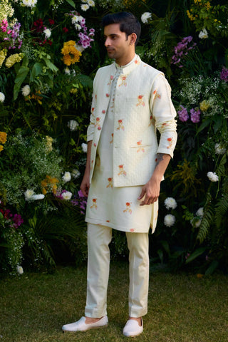 kurta set – Indian Wedding – Winter White Quilted Waistcoat Set – by Shyam Narayan Prasad