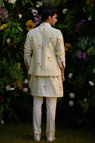 kurta set – Indian Wedding – Winter White Quilted Waistcoat Set – by Shyam Narayan Prasad