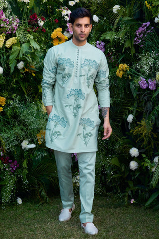 kurta for men – Contemporary Wear – Illusion Blue Block Print – by Shyam Narayan Prasad