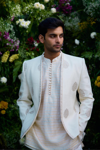 kurta set – Indian Wedding – Pristine White Zari Embroidered Jacket Set – by Shyam Narayan Prasad