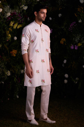 kurta for men – Contemporary Wear – Papyrus White Silk Chanderi – by Shyam Narayan Prasad
