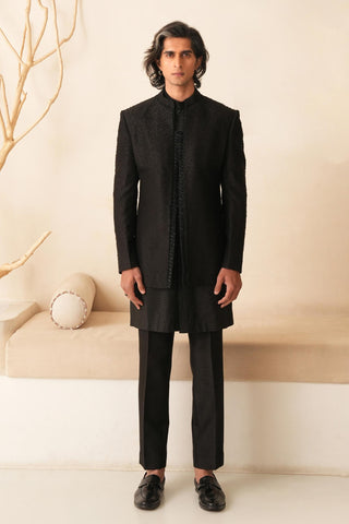 Black Indo-Western Set for Indian Wedding - Serenel Leonzio by Shreyansh Designs