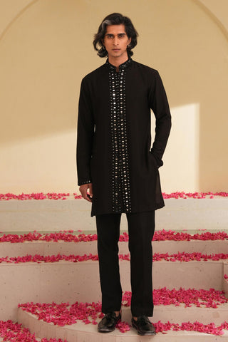 Men’s Kurta Set for Indian Wedding – Serenel Yuri Black by Shreyansh Designs