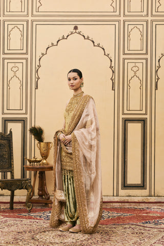 Farshi Set for Indian Wedding - Gold Polki Hariyal Velvet Brocade Farshi Set by Itrh at Mrs. G