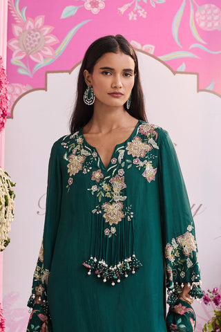 Kurta set Indian Wedding Green Syna by Seema Thukral