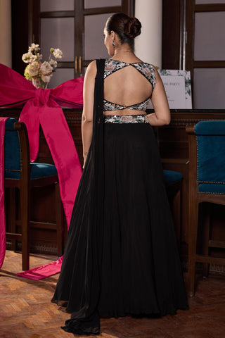 Pre draped saree Indian Wedding – Black Sanjana by Seema Thukral