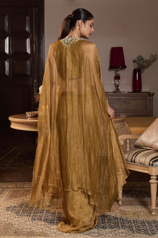 Cape set Indian Wedding Gold Navya by Seema Thukral