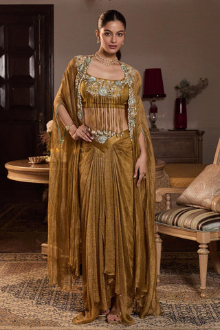 Cape set Indian Wedding Gold Navya by Seema Thukral