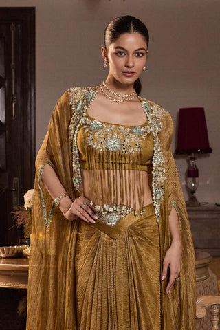Cape set Indian Wedding Gold Navya by Seema Thukral