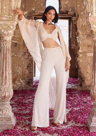 Niveda ivory top with cape and pants