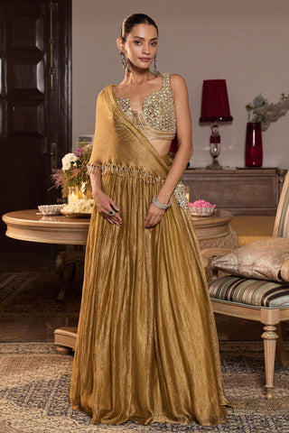 Lehenga set Indian Wedding Gold Indira by Seema Thukral