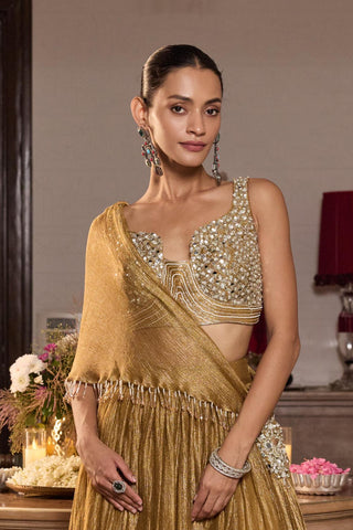 Lehenga set Indian Wedding Gold Indira by Seema Thukral