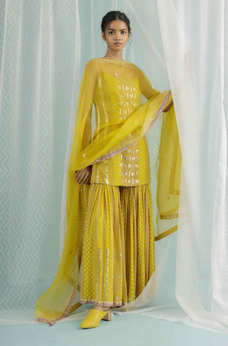 Canary nilufer sharara set