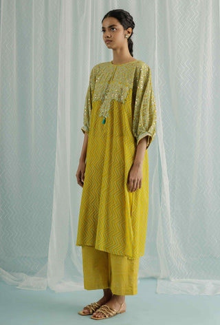 Canary choga kurta set