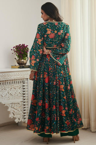 Kurta set for women for Indian Wedding – Tulsi dinchariya kurta set by Shasha Gaba