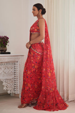 Saree for women for Indian Wedding – Payal dinchariya saree by Shasha Gaba