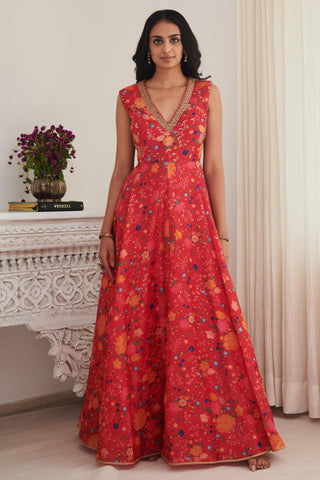 Festive dress for women for Contemporary Wear – Rithi dinchariya dress by Shasha Gaba