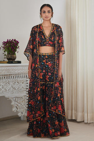 Gharara set for women for Indian Wedding – Sohan dinchariya gharara set by Shasha Gaba