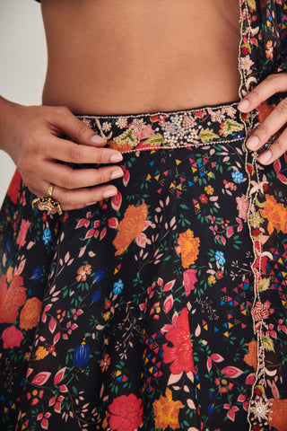 Lehenga set for women for Indian Wedding – Shaam sundr dinchariya lehenga set by Shasha Gaba