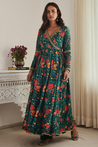 Kurta set for women for Indian Wedding – Kangann dinchariya kurta set by Shasha Gaba