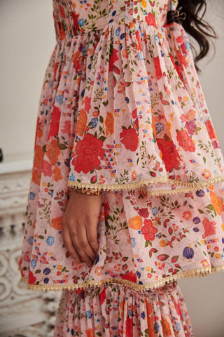 Kurta Set for Indian Wedding â€“ Libas Dinchariya by Shasha Gaba