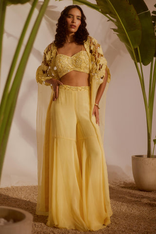 Yellow nyra solana cape set