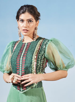 Shimmering shoreline green top and layered pants