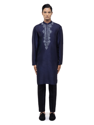 Blue & white embroidered kurta set