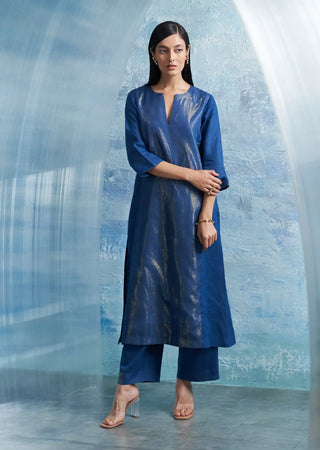 Auraa royal blue notch-neck kurta set