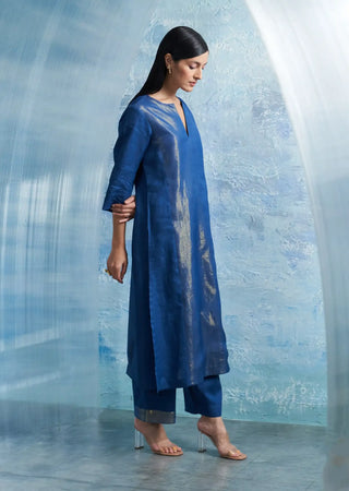 Auraa royal blue notch-neck kurta set