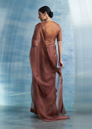Aura woody brown saree with-sleeve blouse
