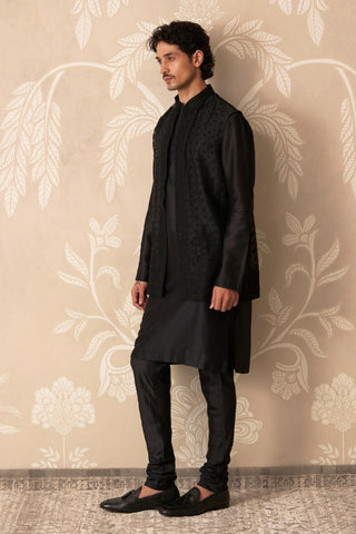 Black Kurta Bandi Set for Indian Wedding – Black Nehru Jacket with Kurta by Ridhi Mehra