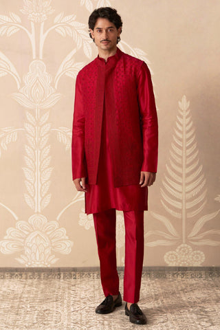 Red Bandi Set for Indian Wedding – Red Nehru Jacket with Kurta by Ridhi Mehra