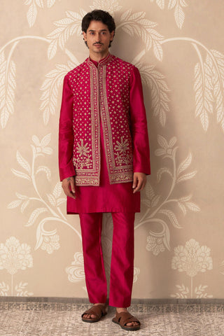 Pink Kurta Bandi Set for Indian Wedding – Pink Nehru Jacket with Kurta by Ridhi Mehra