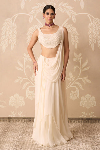 Stitched Saree for Indian Wedding – Ivory Blouse by Ridhi Mehra