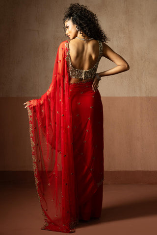 Drape saree for Indian Wedding – Red Heer by Quench A Thirst