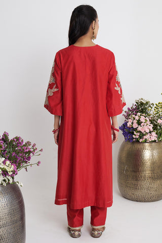 Red bootedaar kurta set