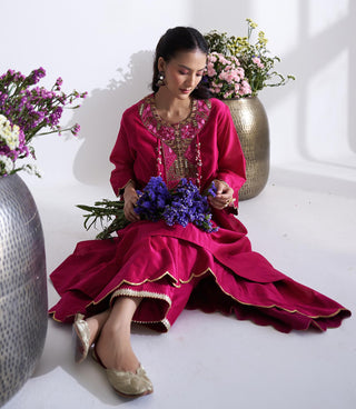 Pink nakshi double-layered kurta set